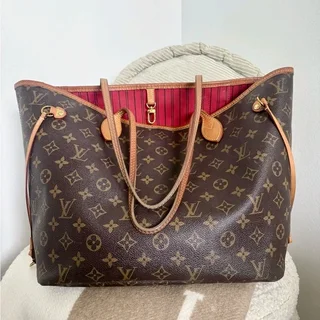 Louis vuitton neverfull tote