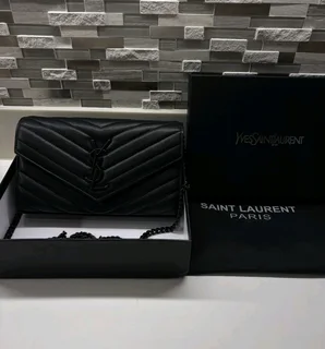 Ýves Śaint Laurent YSL Envelope Wallet
