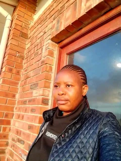 Available immediately for live out job