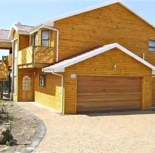 Even Wendy house 078 636 1497