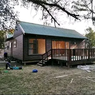 Even Wendy house 078 636 1497