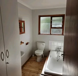 Even Wendy house 078 636 1497