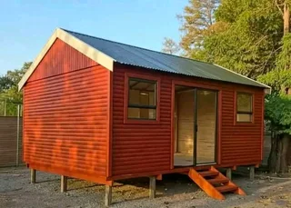 Even Wendy house 078 636 1497