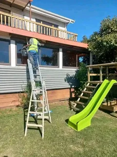 Even Wendy house 078 636 1497