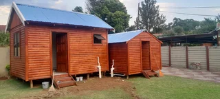 Even Wendy house 078 636 1497