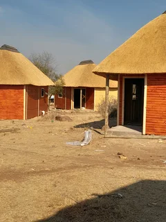 Even Wendy house 078 636 1497