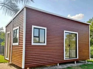 Even Wendy house 078 636 1497