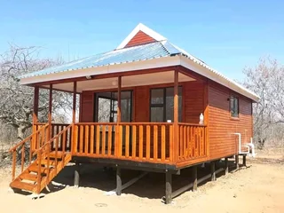 Even Wendy house 078 636 1497