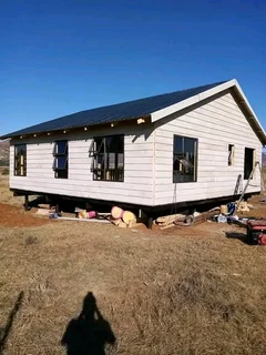 Even Wendy house 078 636 1497