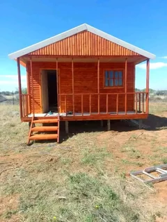 Even Wendy house 078 636 1497