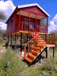 Even Wendy house 078 636 1497