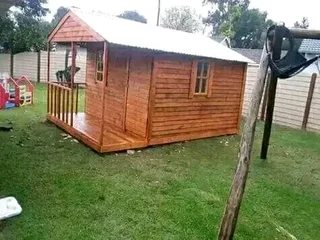 Even Wendy house 078 636 1497