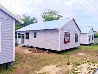 Even Wendy house 078 636 1497