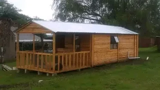 Even Wendy house 078 636 1497