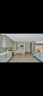 Even Wendy house 078 636 1497