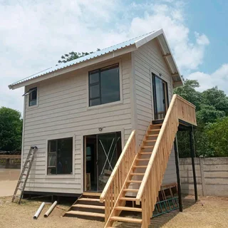 Even Wendy house 078 636 1497