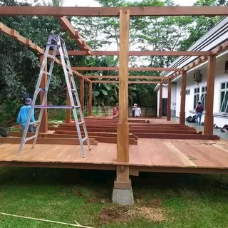 Even Wendy house 078 636 1497