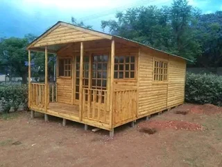 Even Wendy house 078 636 1497