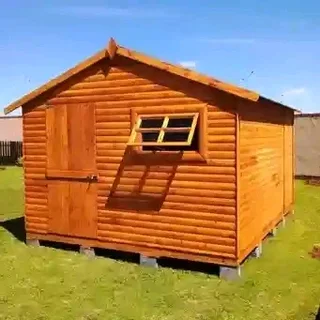 Even Wendy house 078 636 1497