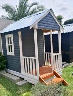 Even Wendy house house