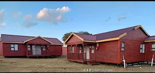 Even Wendy house 078 636 1497