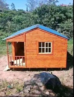 Even Wendy house 078 636 1497