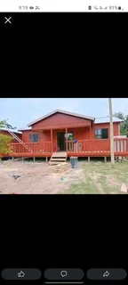 Even Wendy house 078 636 1497