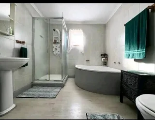 Even Wendy house 078 636 1497 is