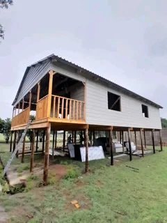 Even Log home construction company