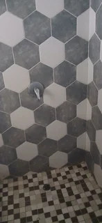 House - Ad posted by Nasreen De Maar