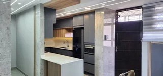 Skilled, Competent,  Experienced And Professional Carpenter.