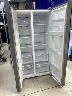 RUSSELHOBBS REFREGIRATOR