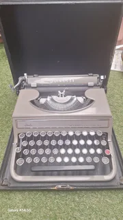 Olivetti Typewriter