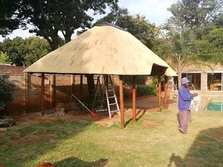 Isaac thatching
