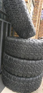 18&#34; Ford ranger wildtrek rims and tyres for sell