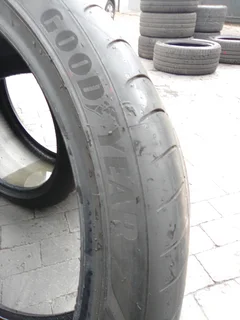 305 30 21.GOODYEAR EAGLE F1