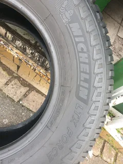 285 65 17.MICHELIN LTX FORCE