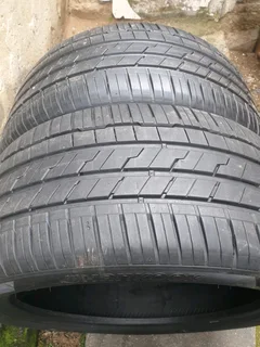 275 40 21.HANKOOK RUNFLAT