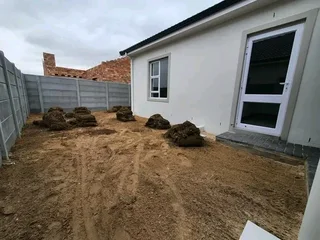 CHEAPEST INSTANT LAWN DRESSING INSTALLATIONS