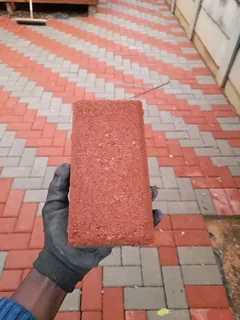 CHEAPEST CEMENT BONS PAVING INSTALLATIONS , NO UPFRONT DEPOSITS YOU PAY WHEN THE JOB IS DONE .