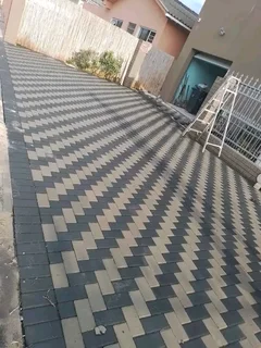 CHEAPEST PAVING INSTALLATIONS INCLUDING LABOUR AND MATERIALS