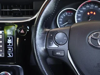 Toyota Corolla 1.6 Prestige CVT, Grey with 174000km, for sale!