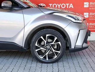 Toyota C-HR 1.2T Plus, Silver with 76000km, for sale!