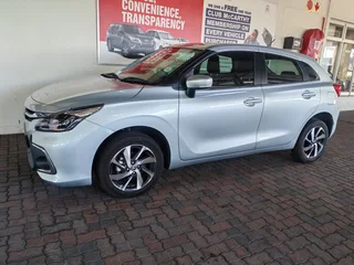 Toyota Starlet MY22.5 1.5 Xs, Silver with 14000km, for sale!