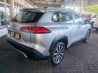 Toyota Corolla Cross MY21 1.8 Xr CVT, Silver with 12000km, for sale!
