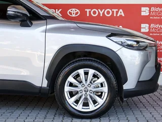 Toyota Corolla Cross MY21 1.8 Xs CVT, Silver with 37000km, for sale!