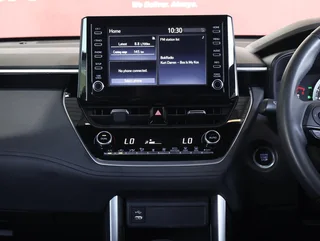 Toyota Corolla Cross MY21 1.8 Xs CVT, Silver with 37000km, for sale!