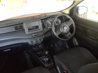 Suzuki Ertiga 1.5 GA, White with 1500km, for sale!