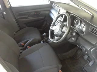 Suzuki Ertiga 1.5 GA, White with 2000km, for sale!