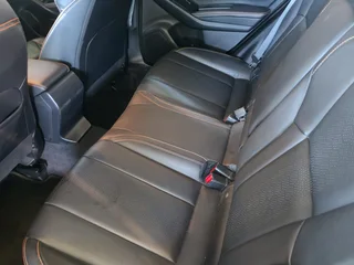 Subaru XV 2.0i-S ES CVT, White with 93500km, for sale!